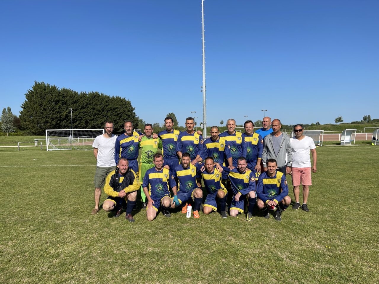 Victoire Éclatante des Vétérans de l’ES Perray Football