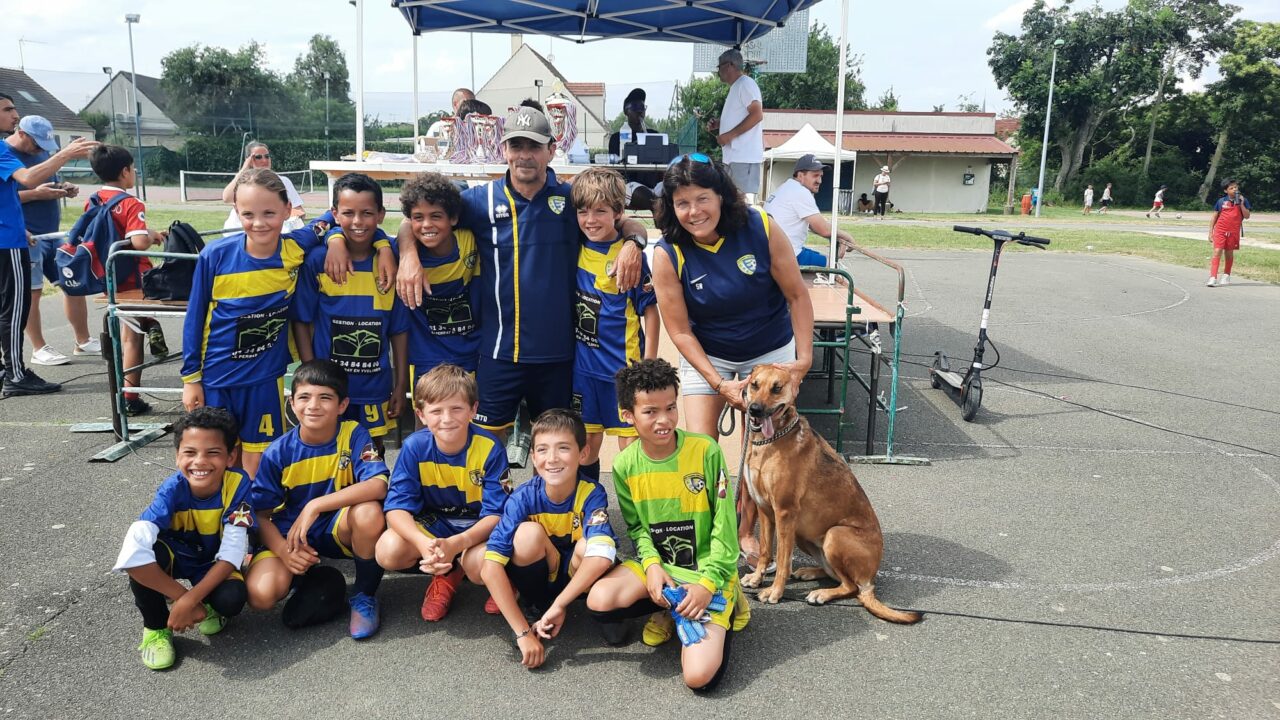 Les U10/U11 de l’ES Perray Football gagnent contre l’AS La Vesgre à Condé.